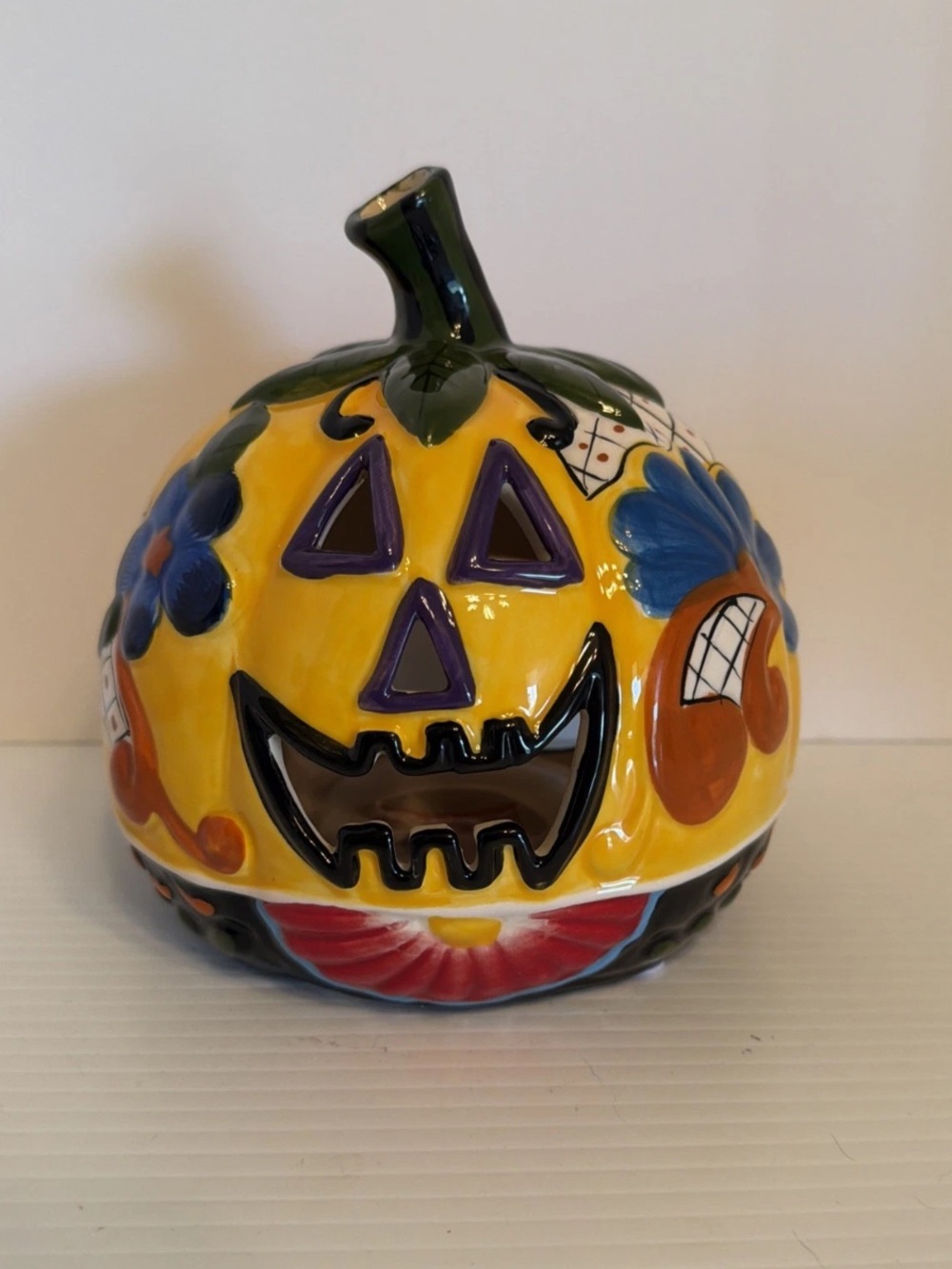BLUE SKY CLAYWORKS HALLOWEEN  PUMPKIN  (NWT)